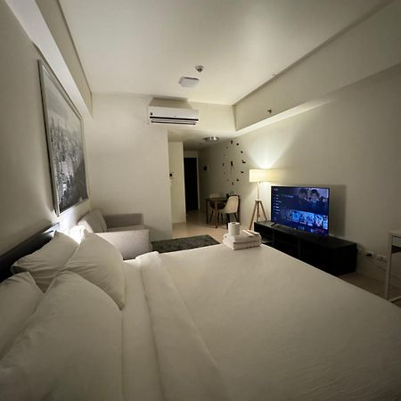81 Newport Blvd Cluster 4 Unit B 3Rd Flr By Rechelle Nunag Pasay Exterior photo